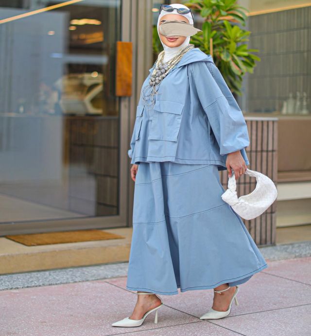 Suit women